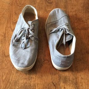 Toms shoes